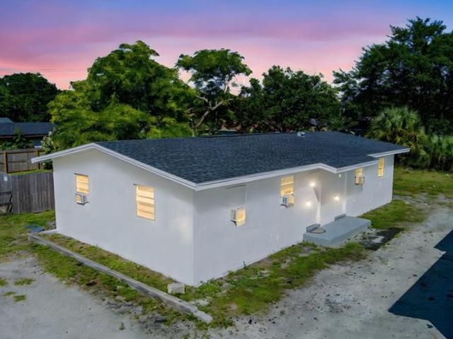 House for sale in Fort Pierce, Florida