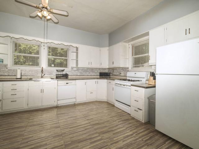 House for sale in Clinton, Iowa