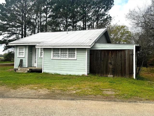 House for sale in Camp, Texas