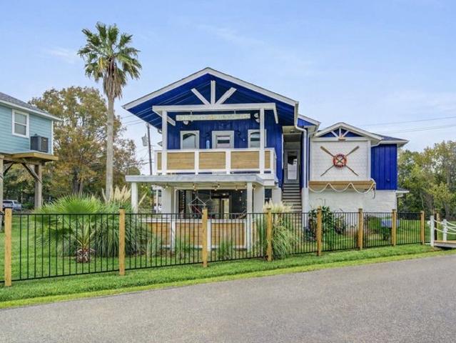 House for sale in Kemah, Texas