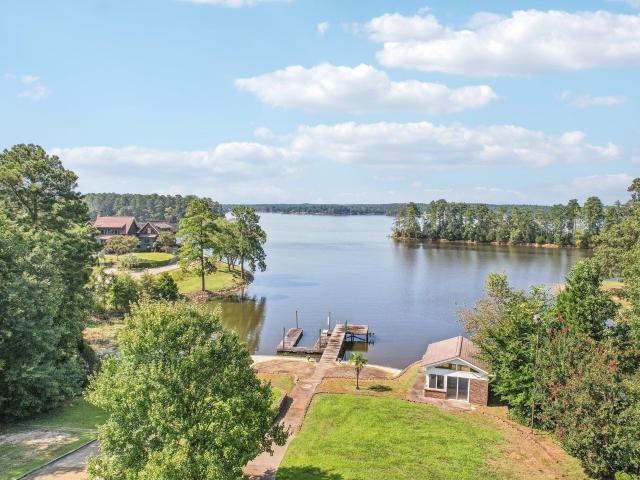 House for sale in Ridgeway, South Carolina