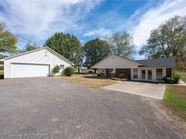House for sale in Lavaca, Sebastian County