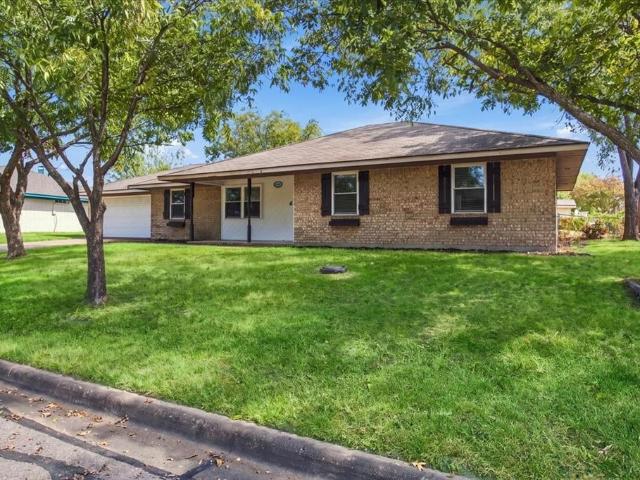 House for sale in Bonham, Fannin County