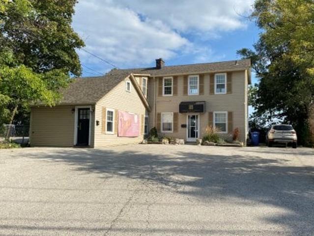 Office for sale in Burlington, Ontario