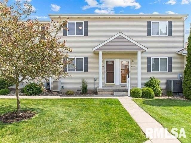 Condo for sale in Morton, Tazewell County