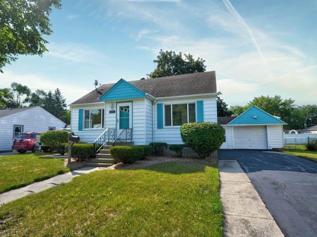 House for sale in Essexville, Michigan