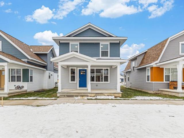 House for sale in Third Ward, Grand Rapids
