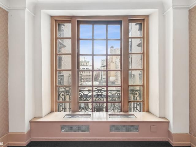 Condo for sale in Arverne, New York