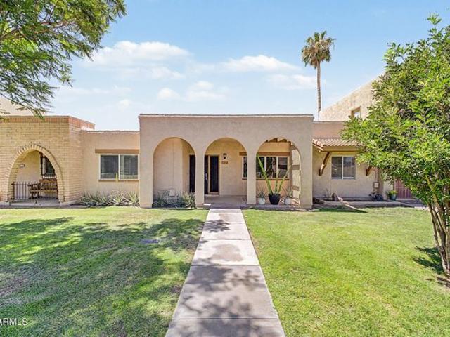 Townhouse for sale in Tempe, Arizona