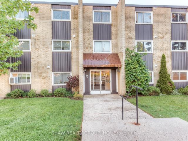 Condo for sale in Kitchener, Ontario