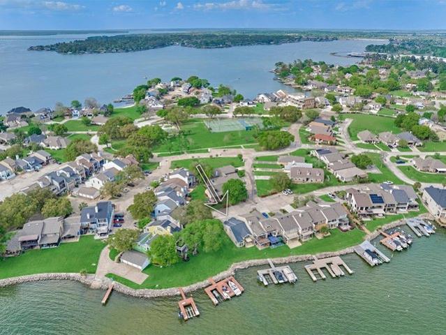 Townhouse for sale in Willis, Texas