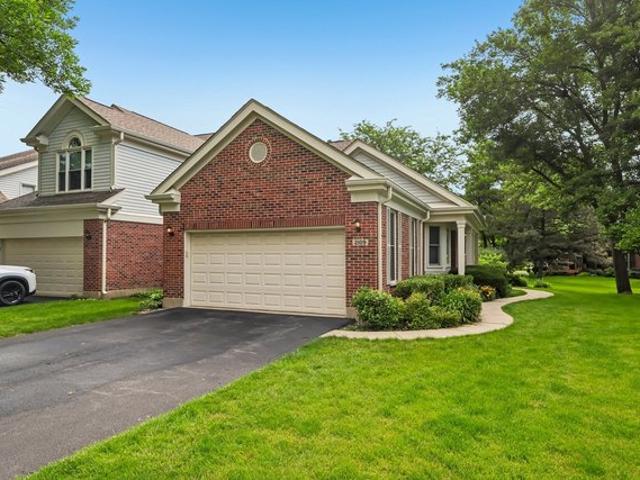 Townhouse for sale in Arlington Heights, Illinois