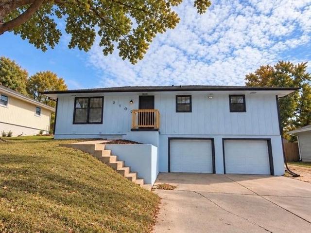 House for sale in Buchanan, Missouri