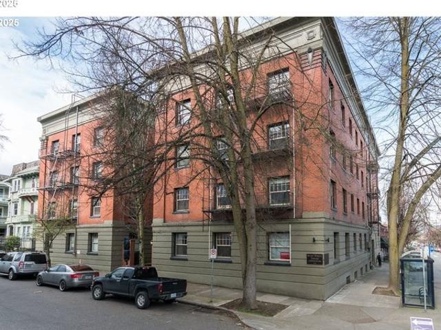 Condo for sale in Oregonia