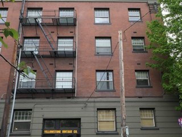 Condo for sale in Oregonia