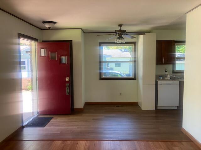 House for sale in Winthrop Harbor, Illinois
