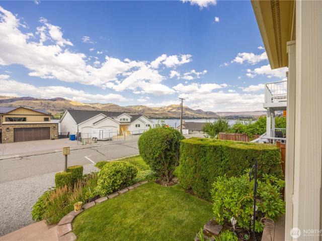 House for sale in Chelan, Washington