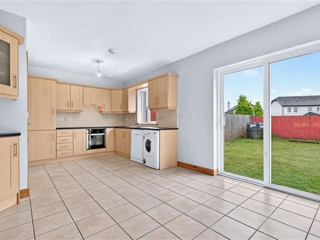 Detached House for sale in Ballymote, Connacht