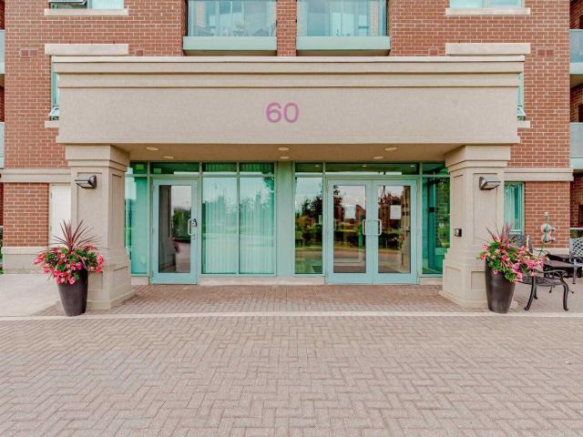 Office for sale in Georgina, Ontario