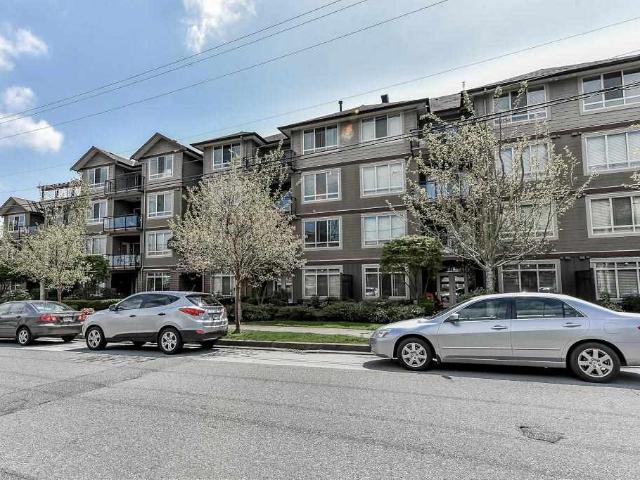 Apartment for sale in Surrey, British Columbia