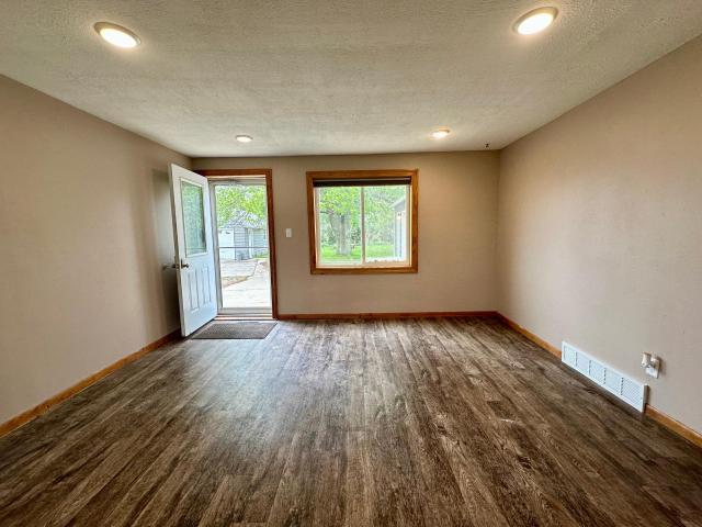 House for sale in Edgerton, Minnesota