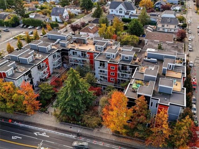 Property for sale in Esquimalt, Capital Regional District