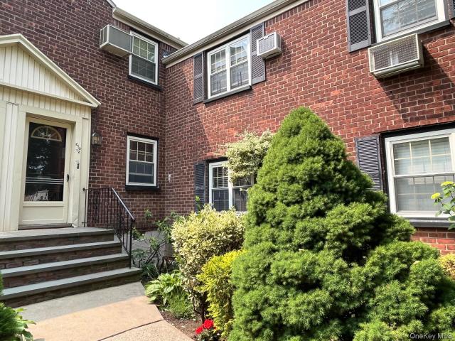 Property for sale in Queens, Arverne