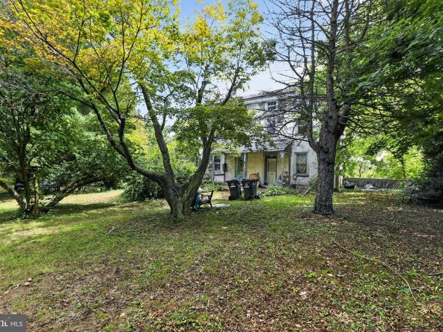 Townhouse for sale in Chester, Pennsylvania