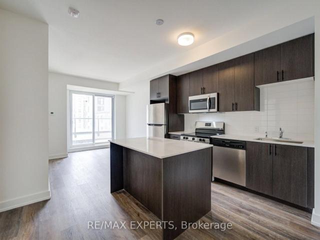 Condo for rent in Oakville, Ontario