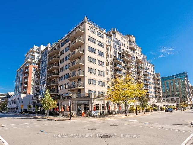 Condo for sale in Toronto, Golden Horseshoe