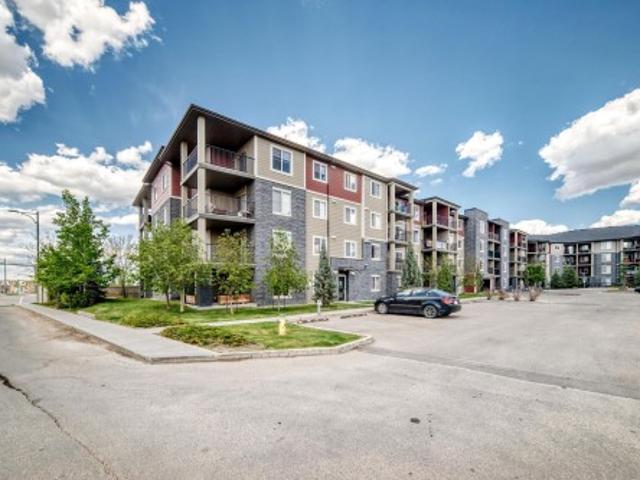 Condo for sale in Wedgewood, Alberta