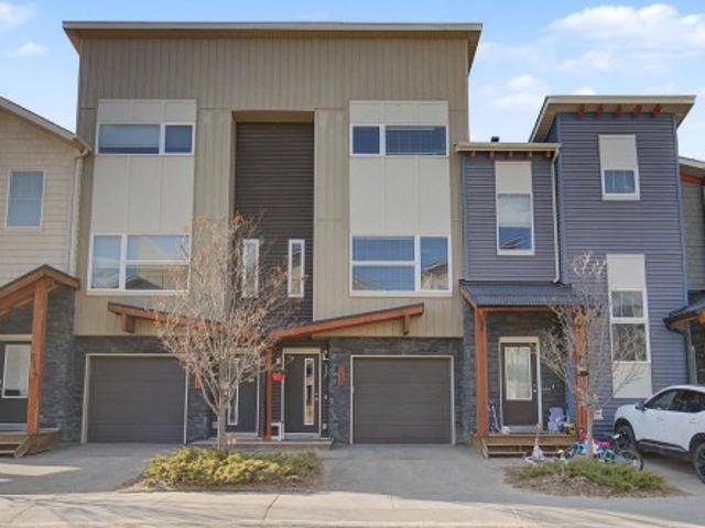 Townhouse for sale in Rolly View, Alberta
