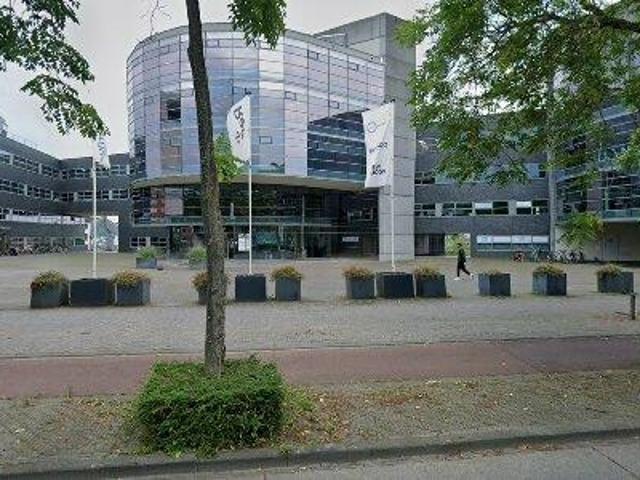 Bedrijfspand te huur in Wyck, Maastricht