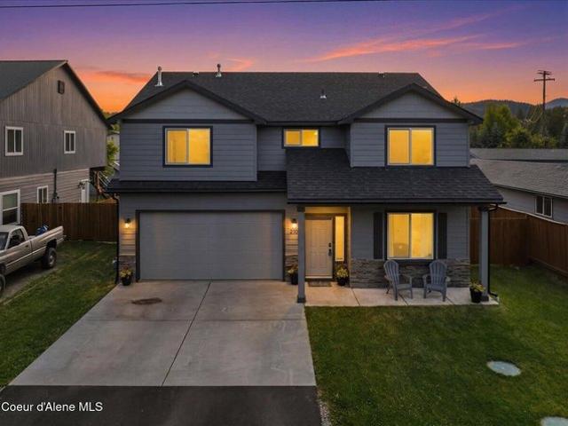 House for sale in Dover, Idaho