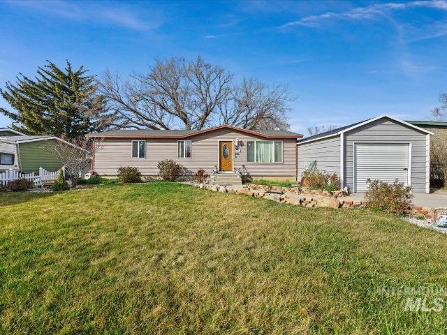House for sale in Wendell, Idaho