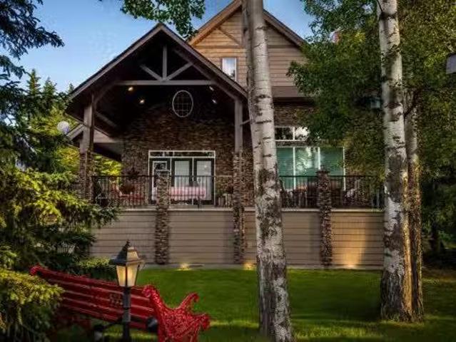 House for sale in Alberta