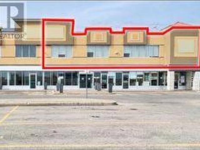 Commercial for rent in Vaughan, Golden Horseshoe