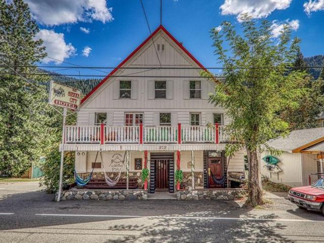 House for sale in Sierra City, California