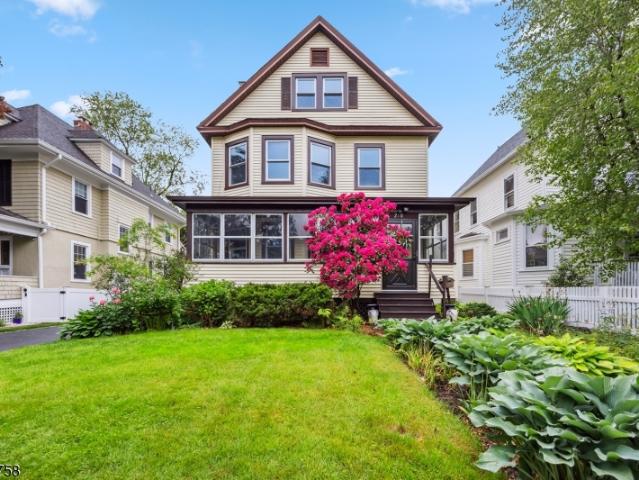 House for sale in Glen Ridge