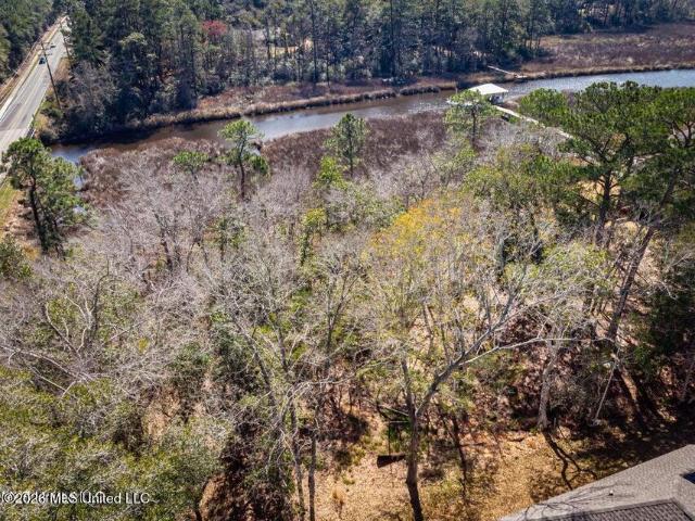 Land for sale in Ocean Springs, Mississippi