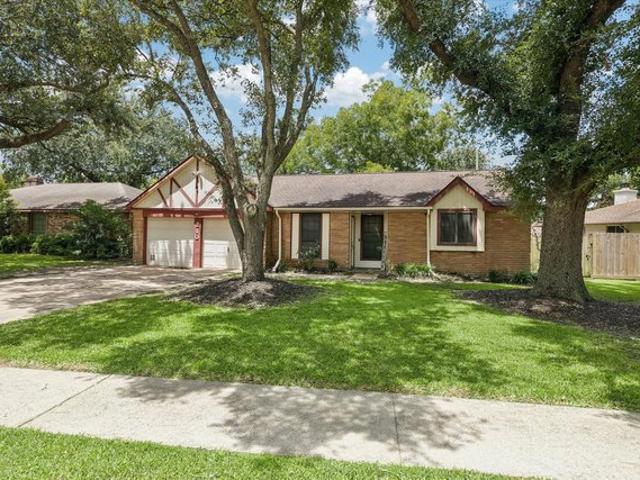 House for sale in Friendswood, Texas