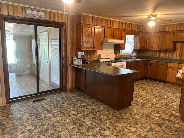 House for sale in Ark