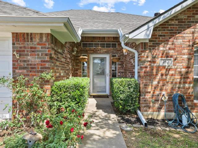 House for sale in Pottsboro, Texas