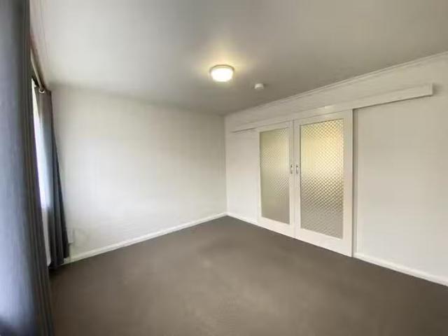 Apartment for rent in New Town, Tasmania