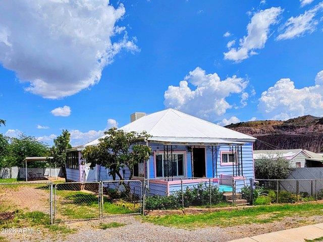 House for sale in Cochise, Arizona