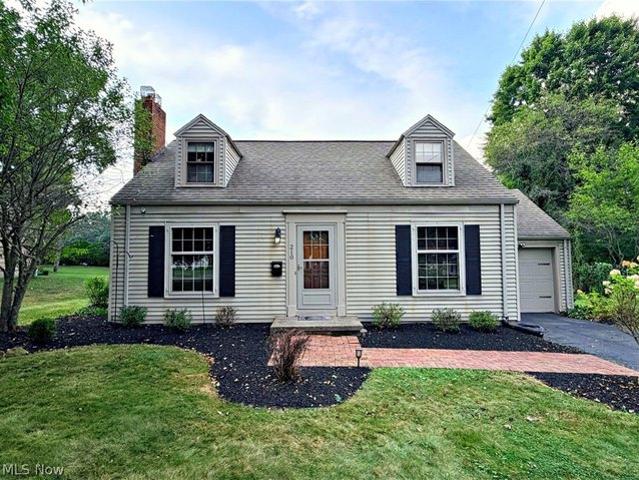 House for sale in Canfield, Ohio