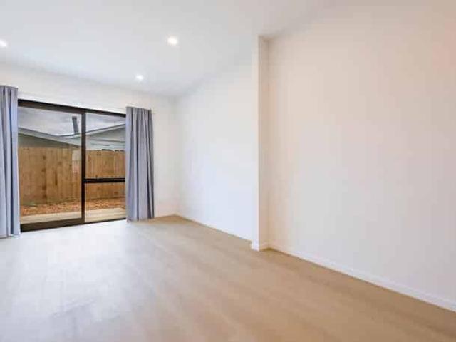 House for rent in Penrose, Oroua County