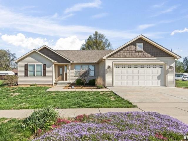 House for sale in Kincaid, Illinois
