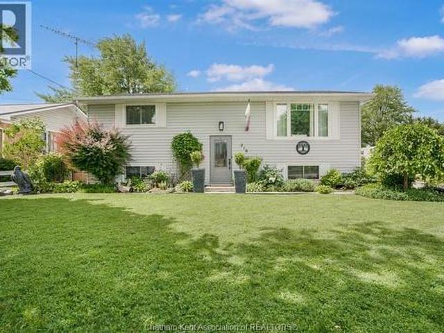 House for sale in Chatham–kent, Ontario