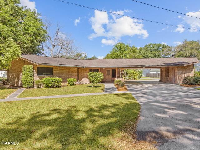 House for sale in Kaplan, Louisiana